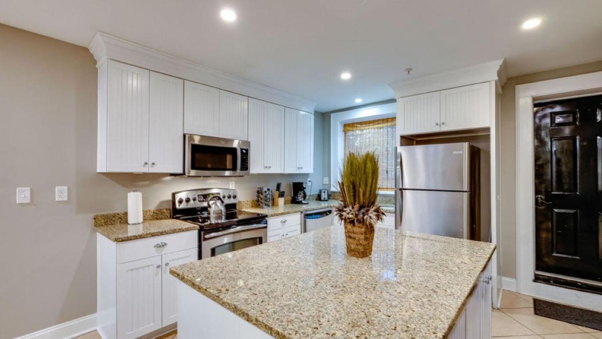4 Bedroom Beauty Steps From The River Σαβάνα Εξωτερικό φωτογραφία